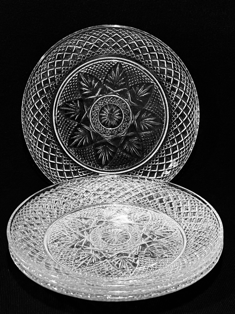 Vintage Cristal D’arque Luncheon Plates Set of 4 Pressed Glass Durand Antique 8”